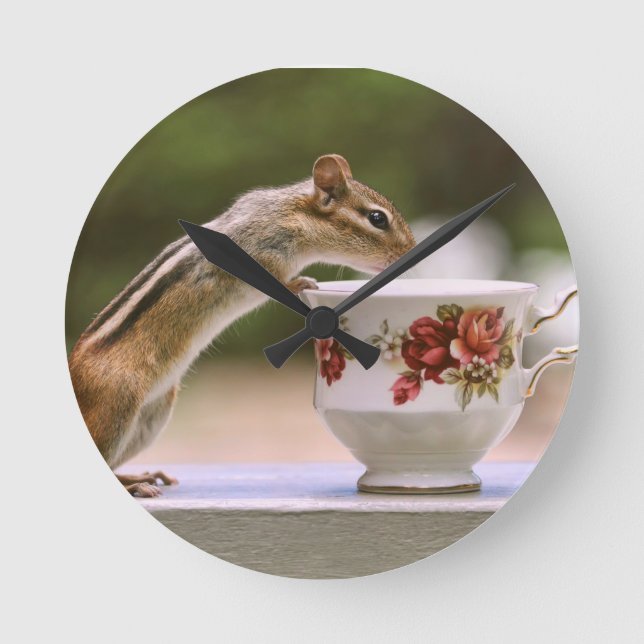 Horloge Ronde Picture of Chipmunk avec China Teacup (Recto)