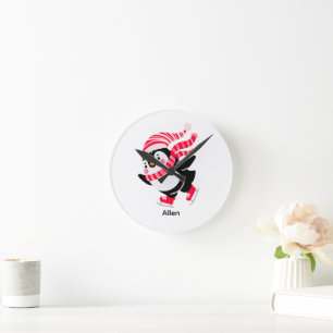 Horloge Ronde Pingouin de Noël dans un Casquette et écharpe sur