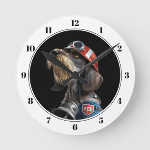 Horloge Ronde Pompier chef fils cheveux Dachshund chien ronde C
