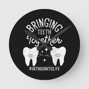 Horloge Ronde Rapprocher les dents - Orthodontiste 