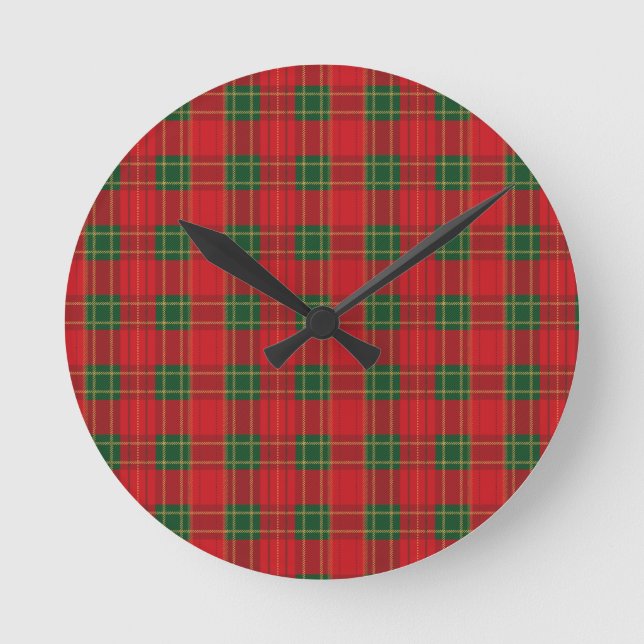 Horloge Ronde Red Christmas Plaid Pattern | Cozy Holiday Design  (Recto)
