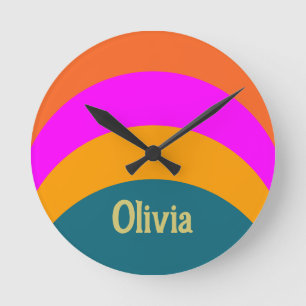 Horloge Ronde Retro Orange Bleu et Magenta Nom Coloré
