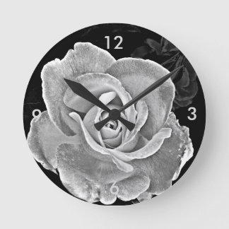 Horloge Ronde Rose noire et blanche