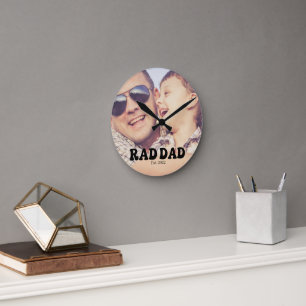 Horloge Ronde Super Papa Année de Fondation Photo Rétro