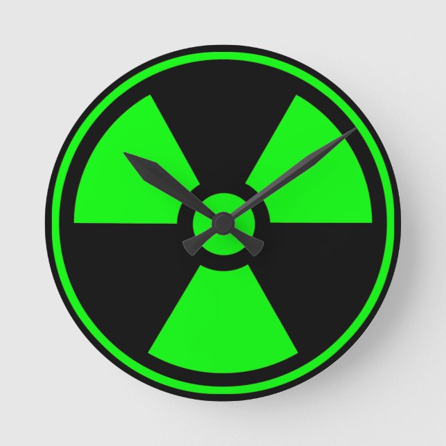 Horloge Ronde Symbole de rayonnement radioactif nucléaire en ver (Recto)