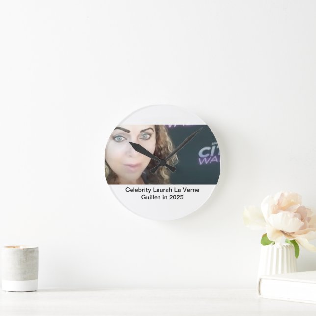 HORLOGE RONDE #TOPCELEBRITY #LAURAHLAVERNEGUILLEN  2025 (Maison)