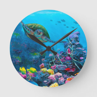 Horloge Ronde Tortue de mer verte hawaïenne récif de poisson tro