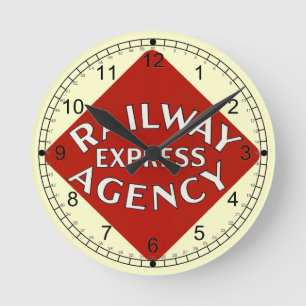 Horloge Ronde Trains Send Your Bags ahead by Railway Express