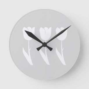 Horloge Ronde Trois Tulipes en gris et blanc