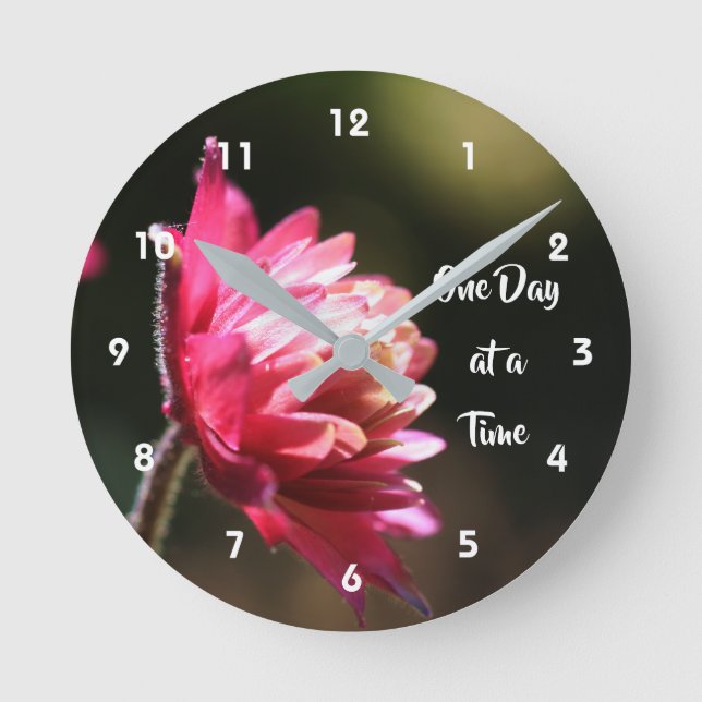 Horloge Ronde Un Jour À La Fleur Lumineuse Inspirante (Recto)