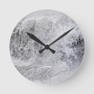 Horloge Ronde Vague orageuse qui s'écrase