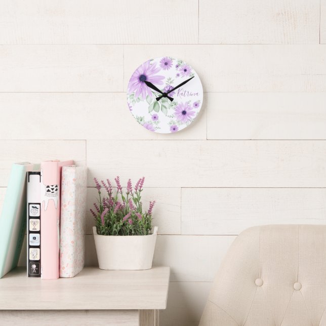 Horloge Ronde Vert violet personnalisé, fleurs d'aquarelle (Salle de lecture)