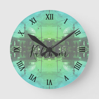 Horloge Ronde Vintage Iraq Baghdad Gas station at mosque