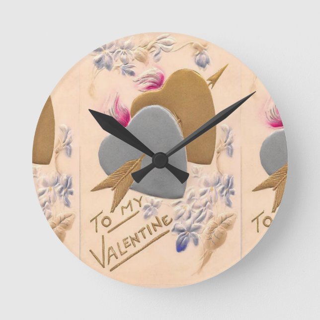 Horloge Ronde Vintage Silver & Gold Hearts Valentine Postcard (Recto)