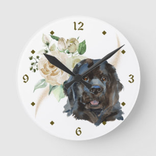Horloge Ronde White Rose Bouquet Newfoundland Dog