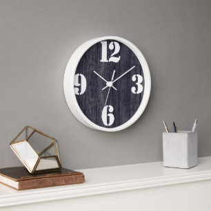 Horloge Tête de numéro gras sur bois rustique