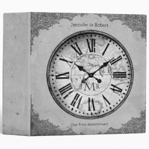 Horloge vintage sur le ęr classeur d'anniversaire