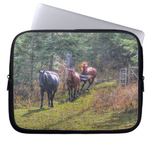 Horse-lovers Equine Ranch Horse Photo Laptop Sleeve