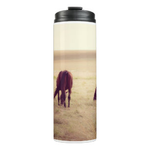 Horses on pasture thermal tumbler