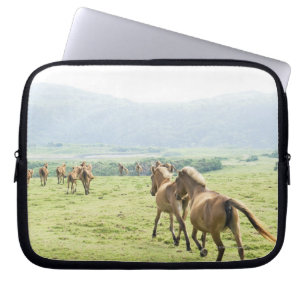 Horses running laptop sleeve