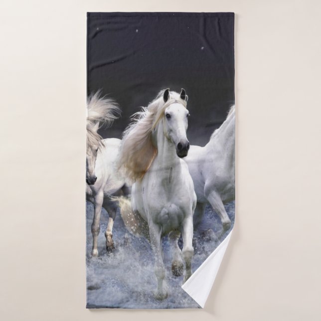 Horses running  throw pillow bath towel (Bath Towel)