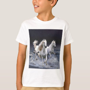 Horses running  throw pillow T-Shirt