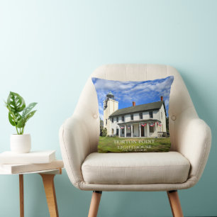 Horton Point Lighthouse, NY Round Throw Pillow