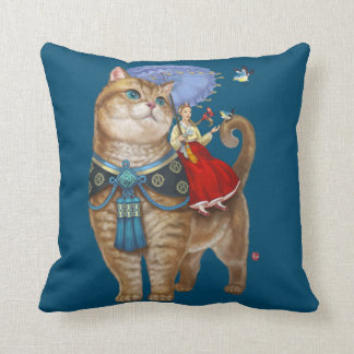 Hosico Throw Pillow