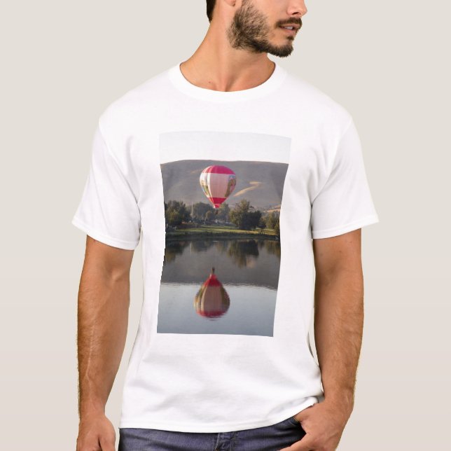 Hot air balloon over the Yakima River T-Shirt (Front)