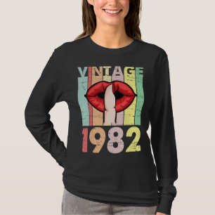 Hot Lips And Finger Woman Vintage 1982 Birthday 37 T-Shirt