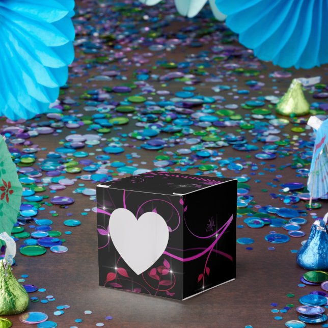 Hot Pink Flowers Favor Box (Party)