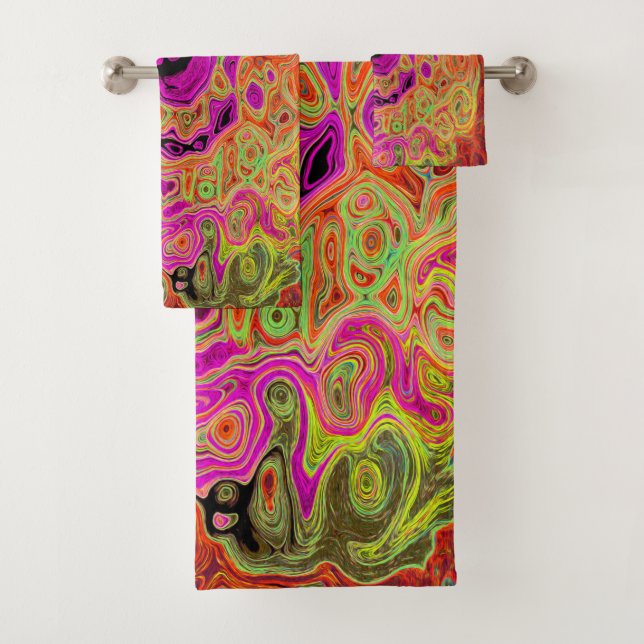 Hot Pink Groovy Abstract Retro Liquid Swirl Bath Towel Set (Insitu)