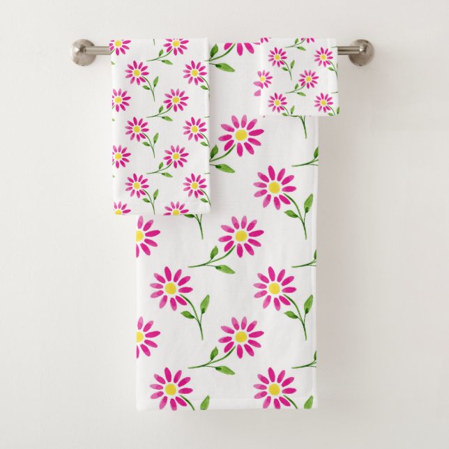 Hot Pink Watercolor Daisy Pattern Bath Towel Set (Insitu)