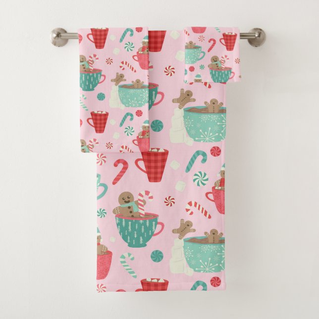 Hot Tub Gingerbread Cute Pink Hot Cocoa Bath Towel Set (Insitu)