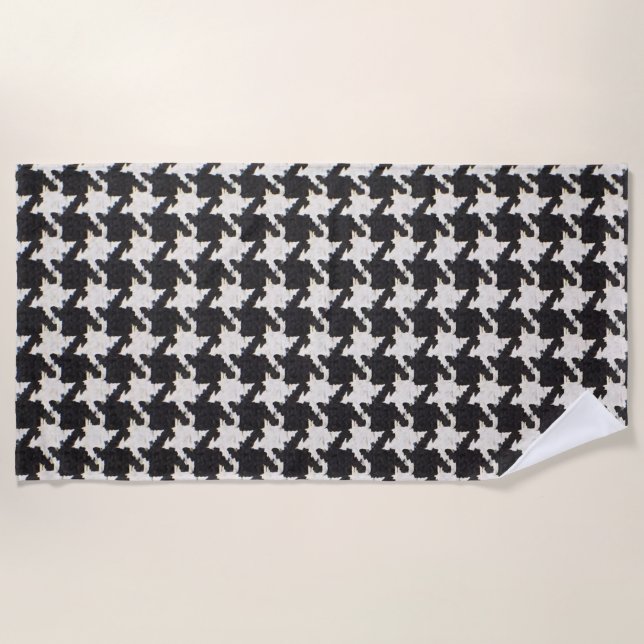 Houndstooth Black White Pattern Beach Towel (Front)