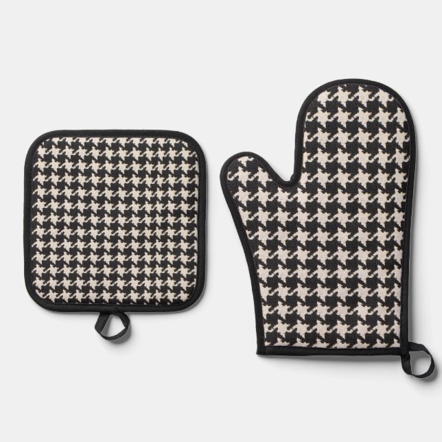 Houndstooth Black White Pattern Oven Mitt & Pot Holder Set (Front)
