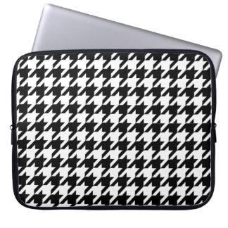 houndstooth check pattern laptop sleeve