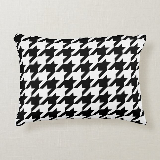 Houndstooth classic weaving black white pattern decorative pillow (Front)