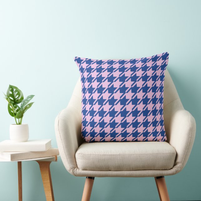 Houndstooth Pink+Blue Pattern Throw Pillow (Chair)