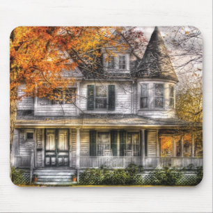 House - Classic Victorian Mouse Pad
