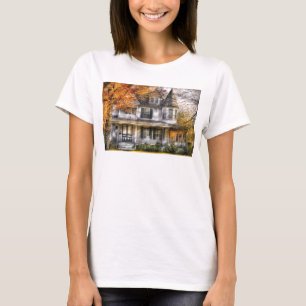 House - Classic Victorian T-Shirt