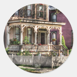 House - Country Victorian Classic Round Sticker