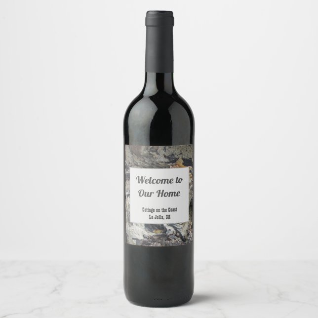House Guest Welcome Beach Vacation Driftwood Wine Label (Front)