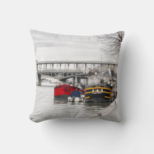 Houseboats moored near Pont Bir-Hakeim - Paris Throw Pillow
