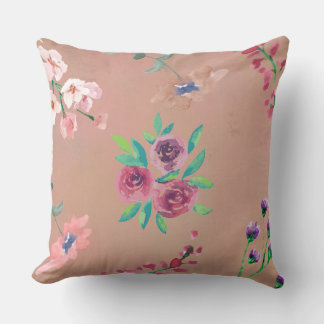 Housse de coussin floral aquarelle éthérée
