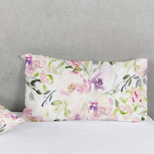 Housse D'oreillers Aquarelle libre expressive ressort floral (Loose expressive watercolor peony blush and lavender florals and botanical greenery)