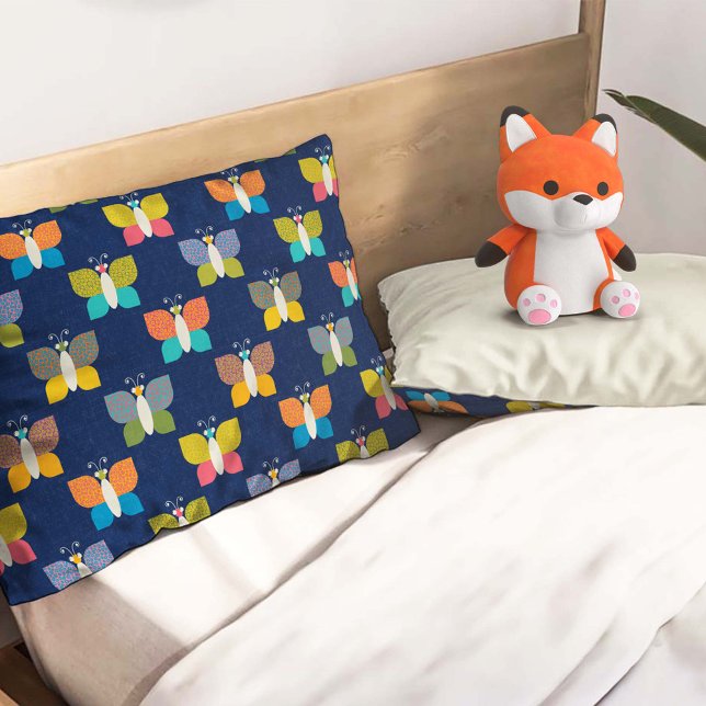 Housse D'oreillers Cute Butterfly Pattern on Blue (Créateur téléchargé)