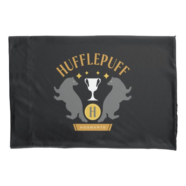 Housse D'oreillers HUFFLEPUFF™ Badger and Cup House Pride Graphisme (devant)