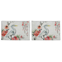 le coussin blanc enferme la grue asiatique de