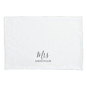 Housse D'oreillers M. et Mme.  Mariage de script moderne noir et blan